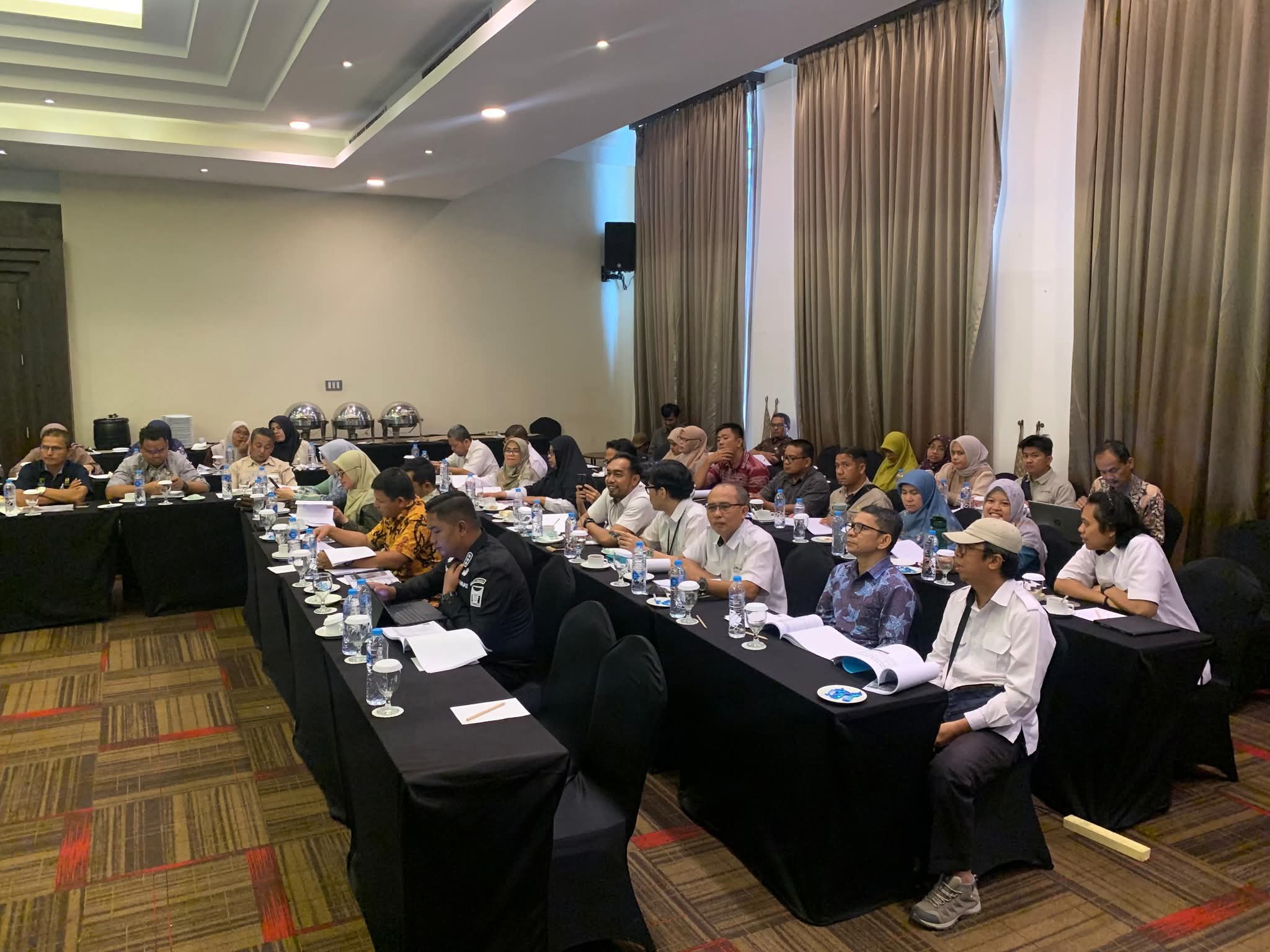https://ppid.padang.go.id/public/public