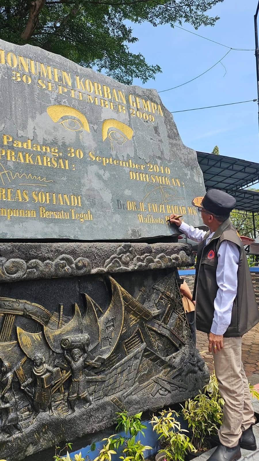 https://ppid.padang.go.id/public/public