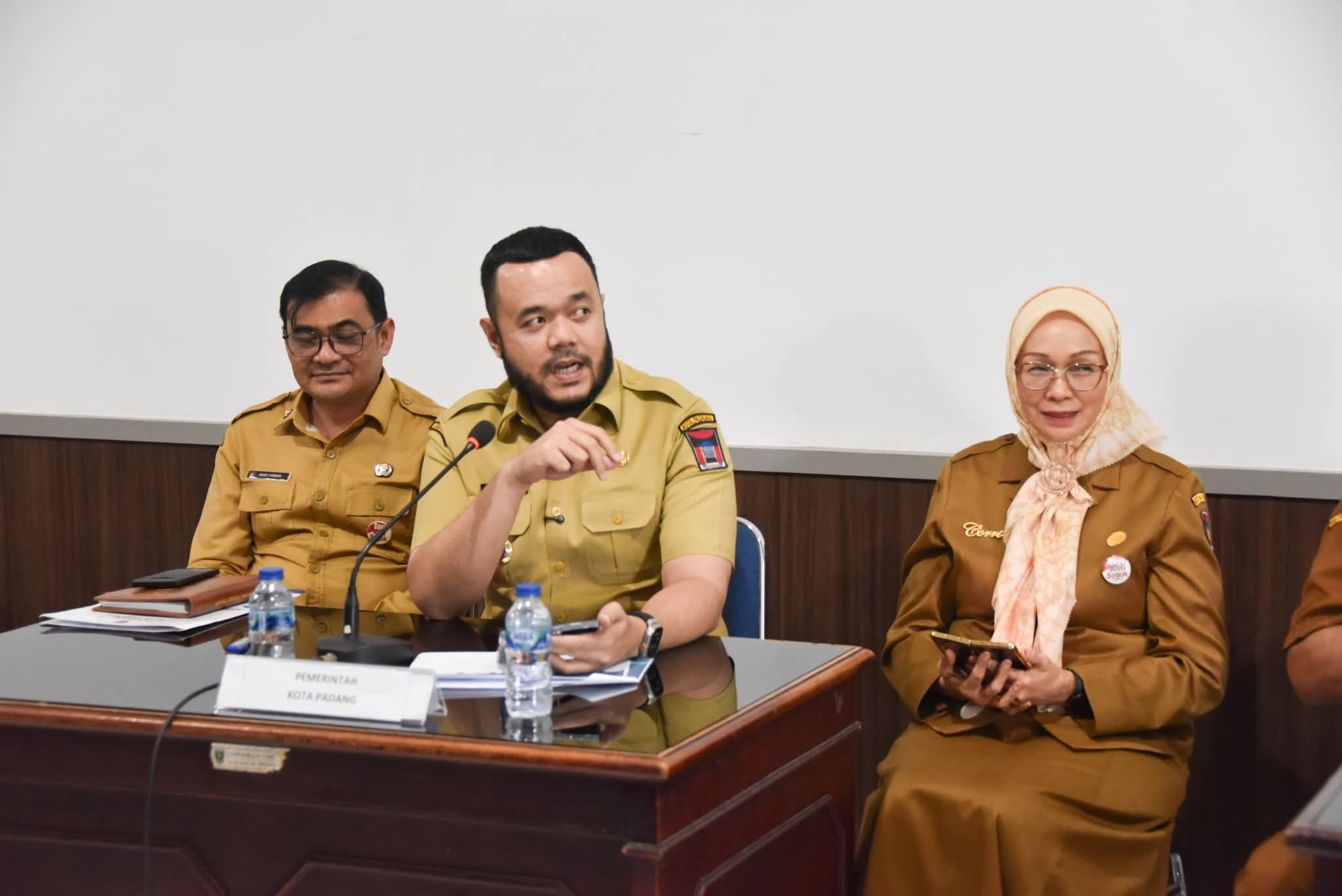 https://ppid.padang.go.id/public/public