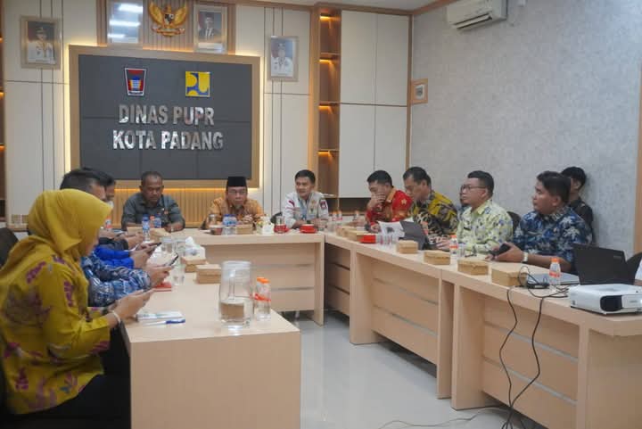 https://ppid.padang.go.id/public/public