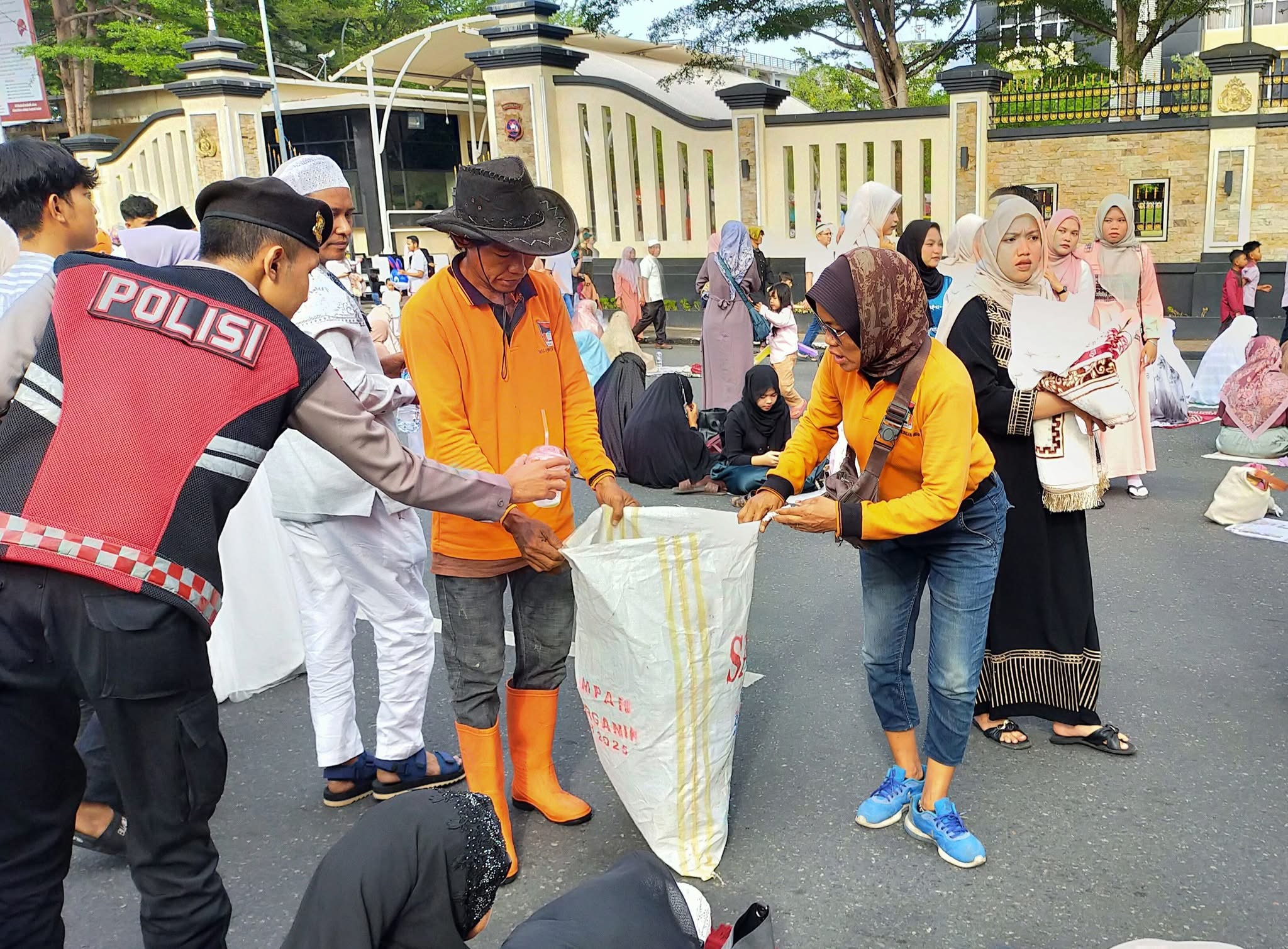 https://ppid.padang.go.id/public/public
