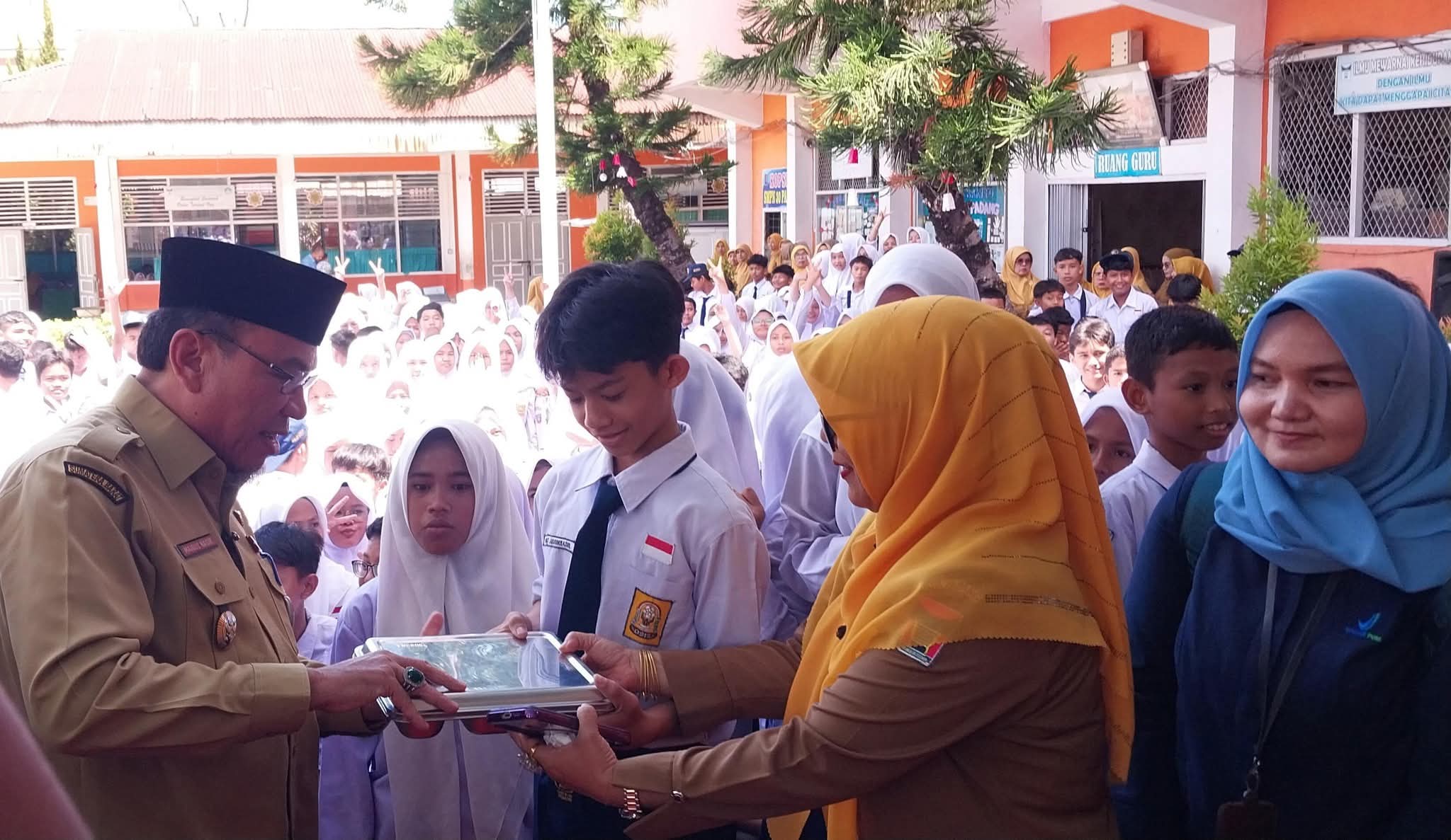https://ppid.padang.go.id/public/public