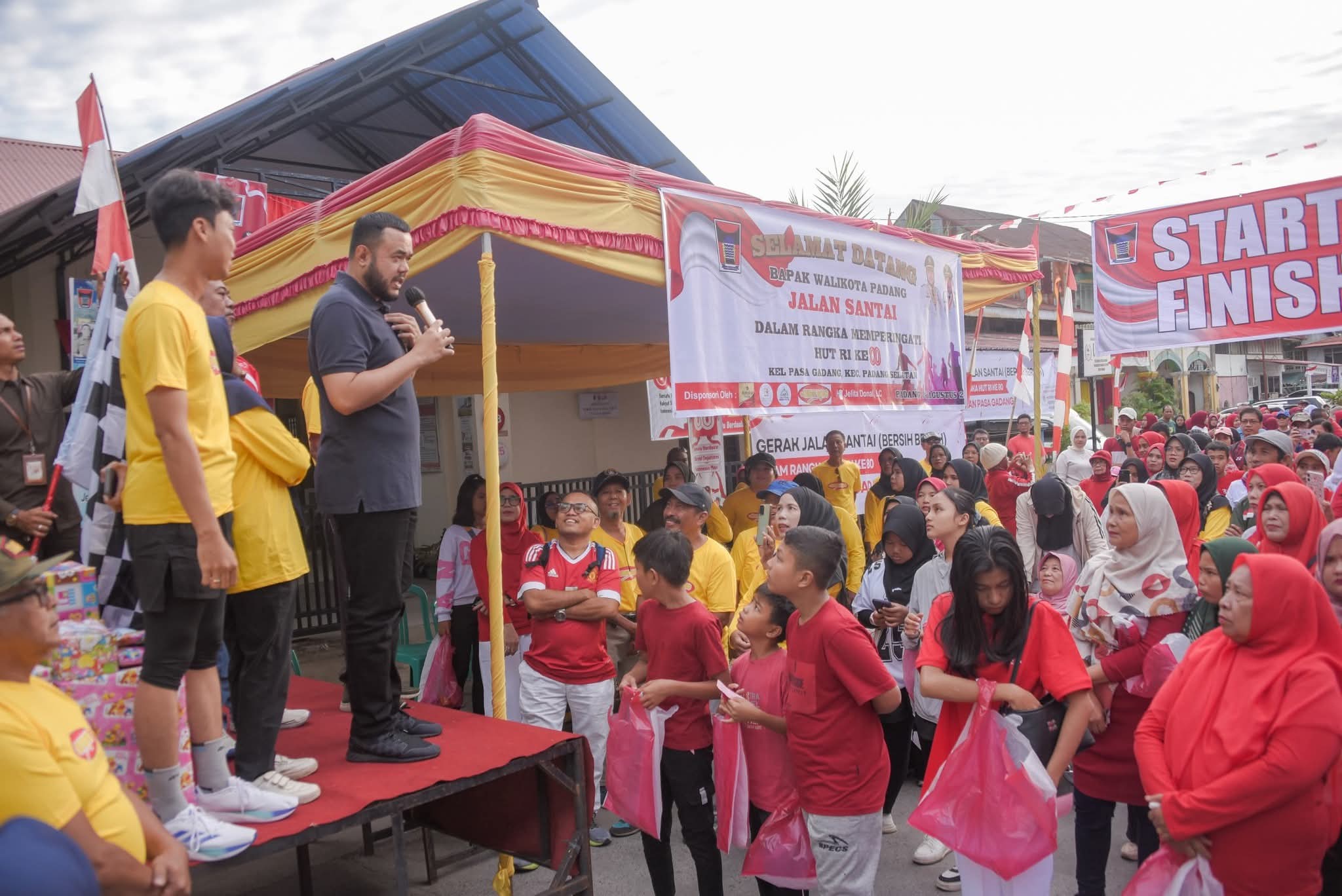 https://ppid.padang.go.id/public/public