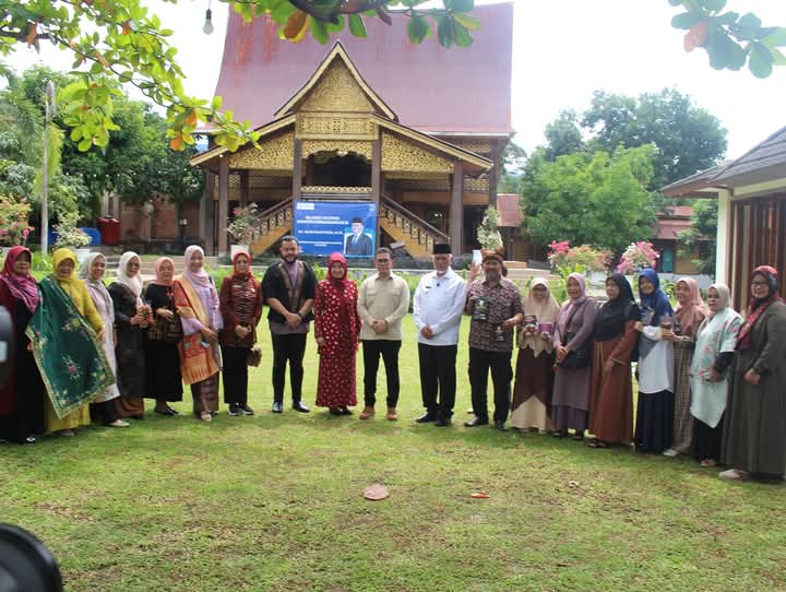 https://ppid.padang.go.id/public/public