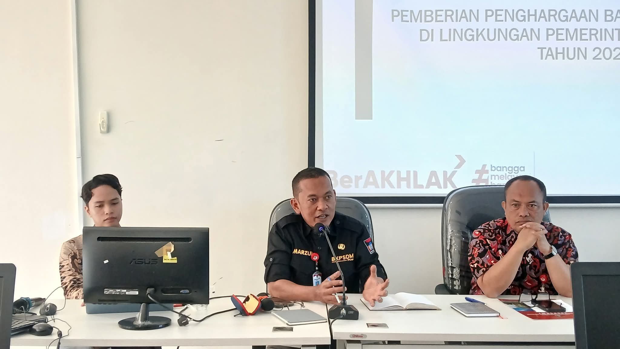 https://ppid.padang.go.id/public/public