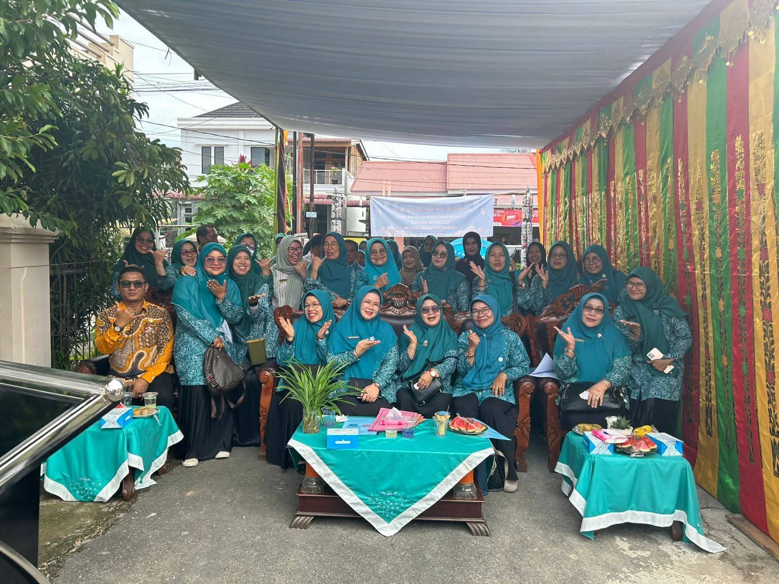 https://ppid.padang.go.id/public/public