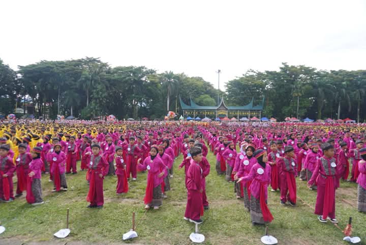 https://ppid.padang.go.id/public/public