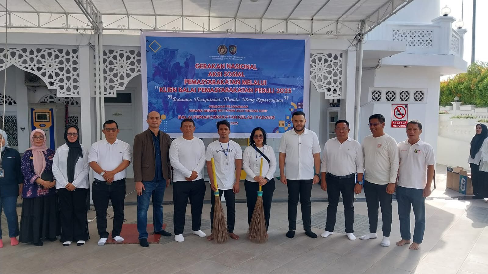 https://ppid.padang.go.id/public/public
