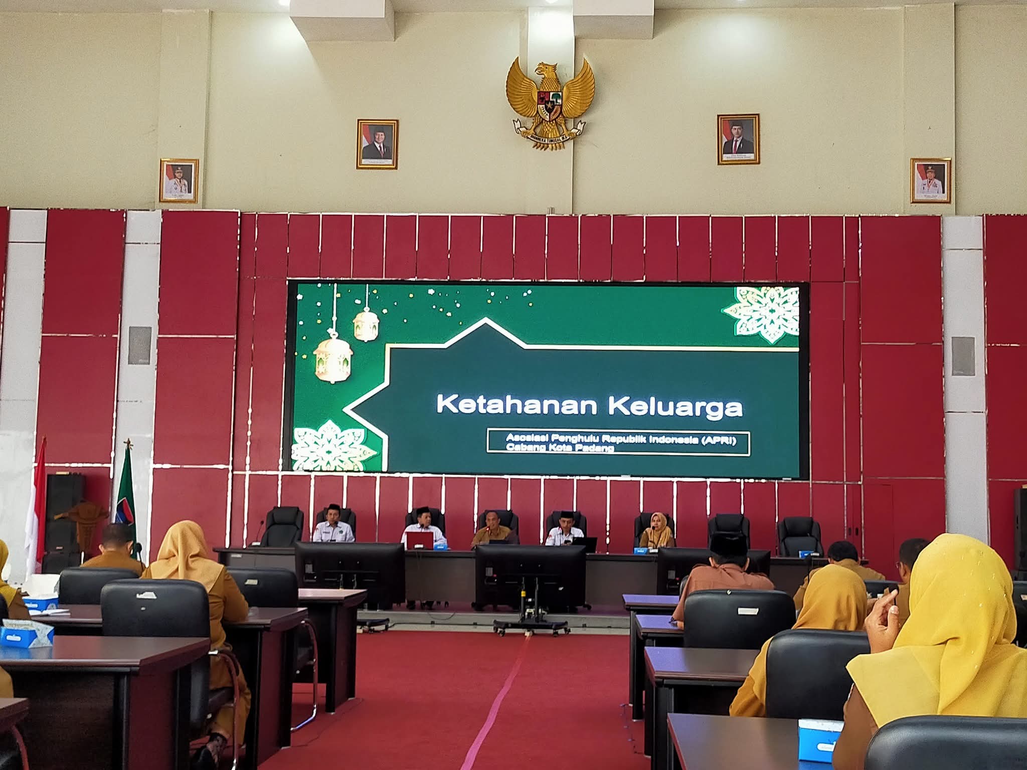 https://ppid.padang.go.id/public/public