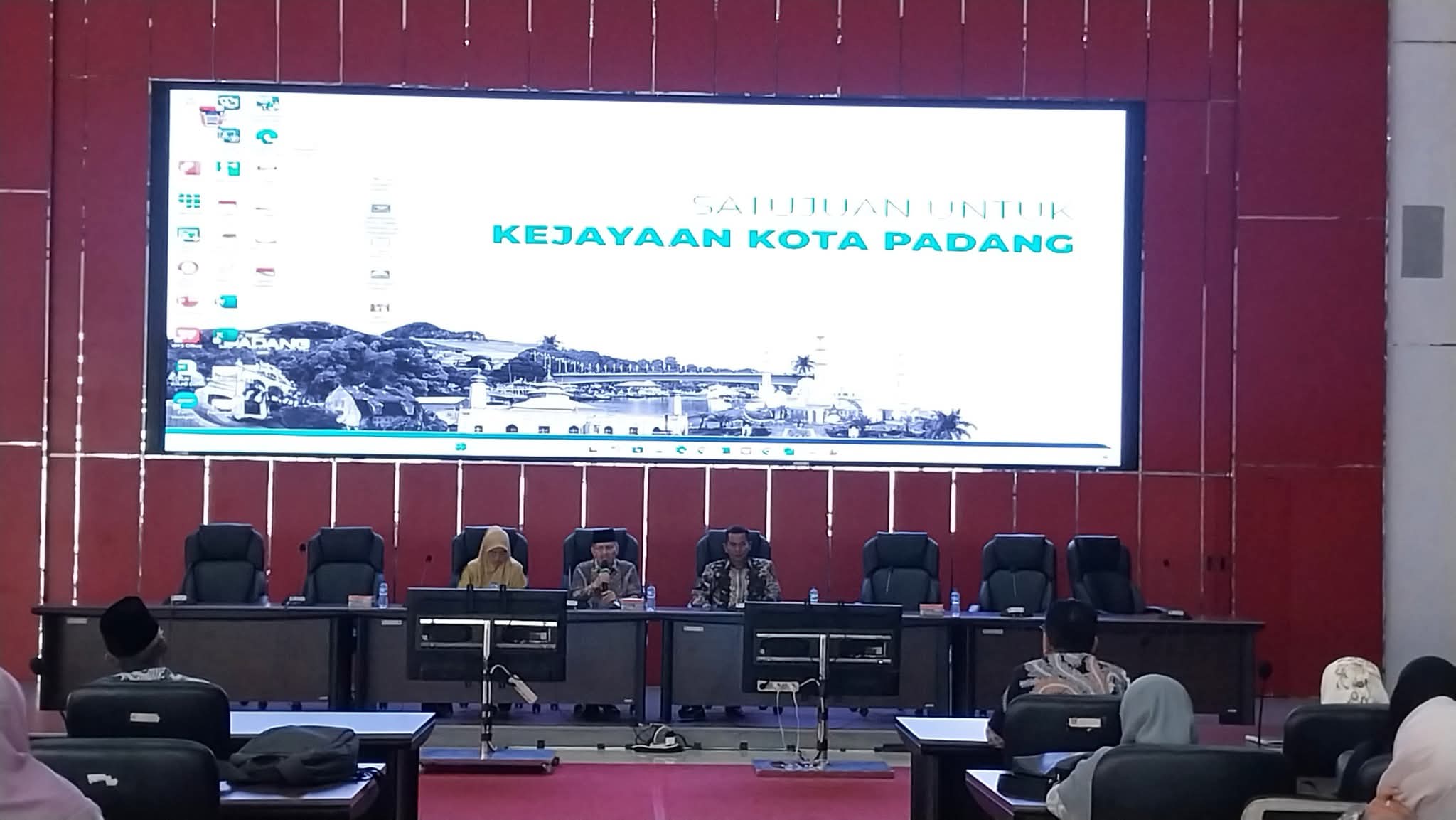https://ppid.padang.go.id/public/public