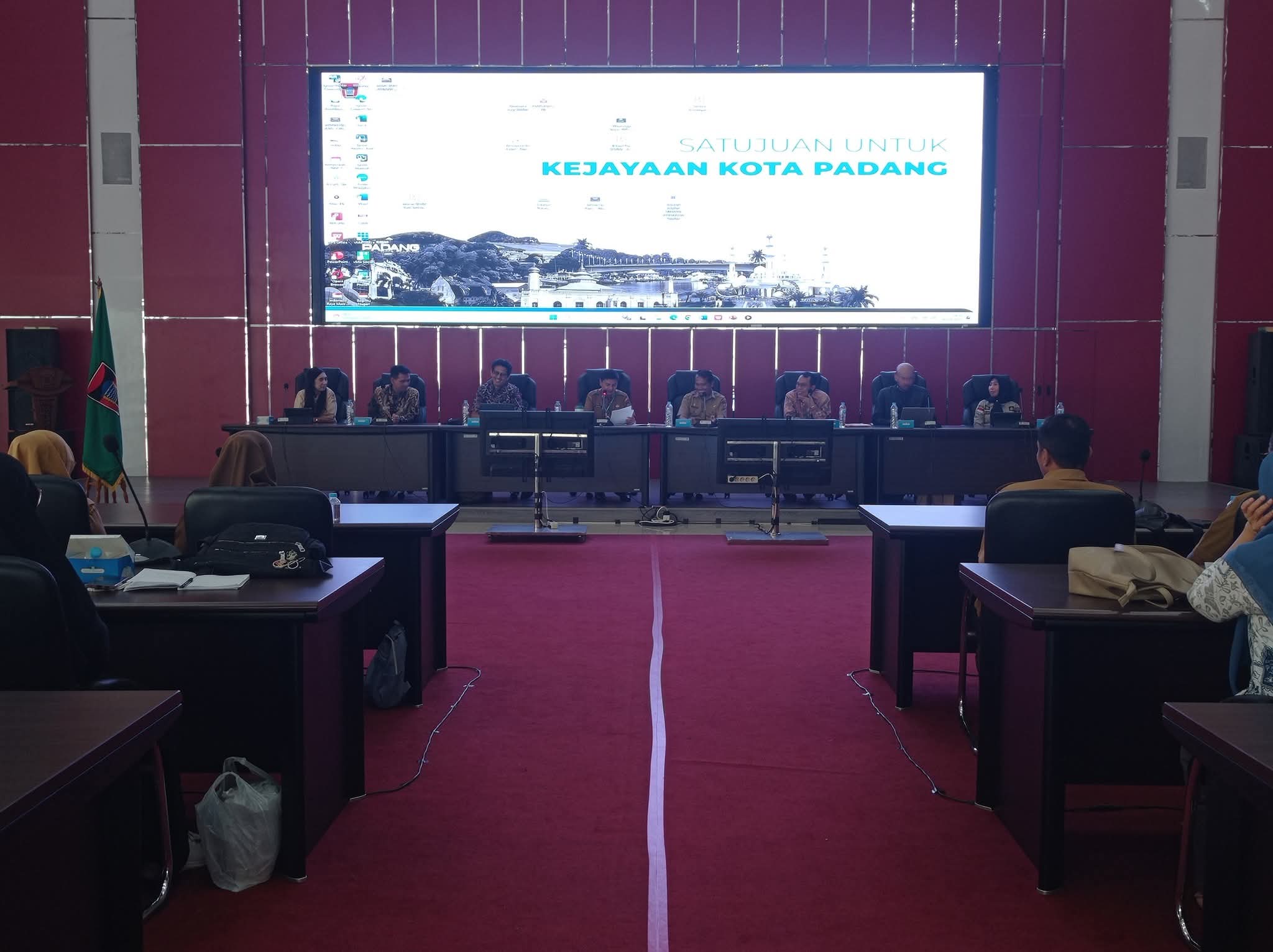 https://ppid.padang.go.id/public/public