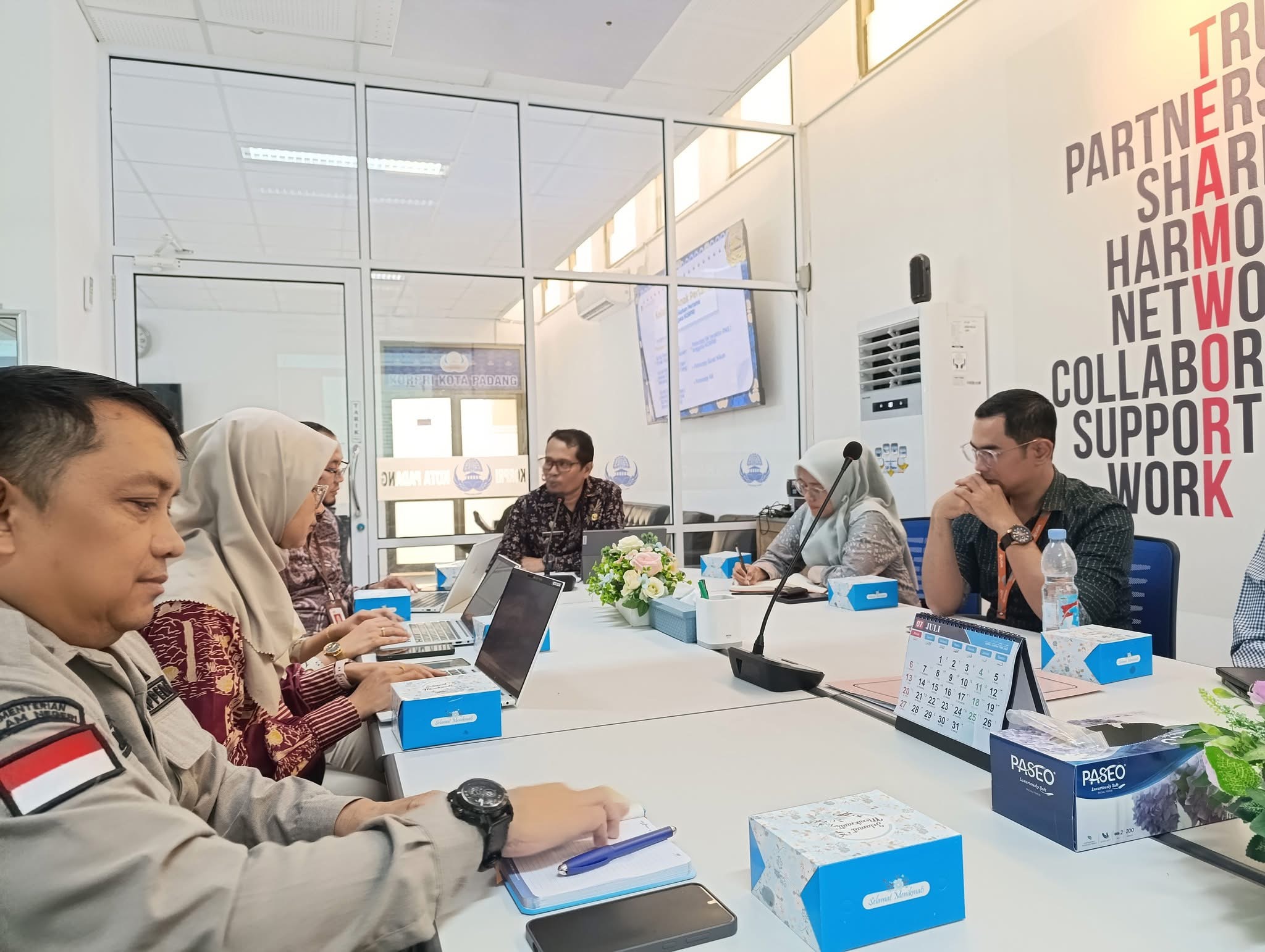 https://ppid.padang.go.id/public/public